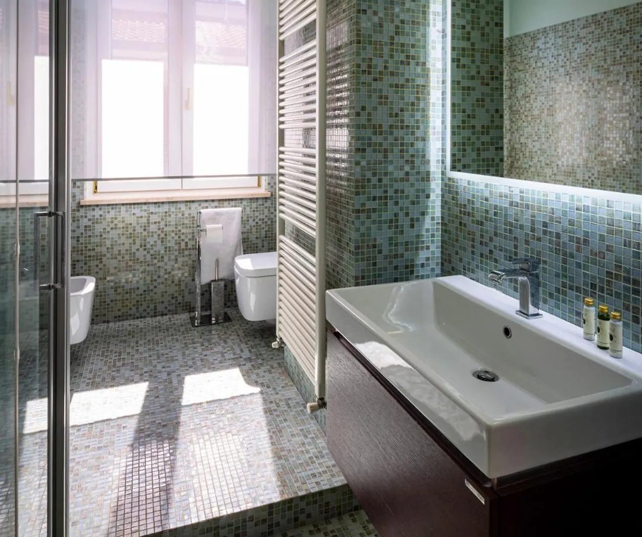 Sky Blue Rooms Bastia Umbra Apartment