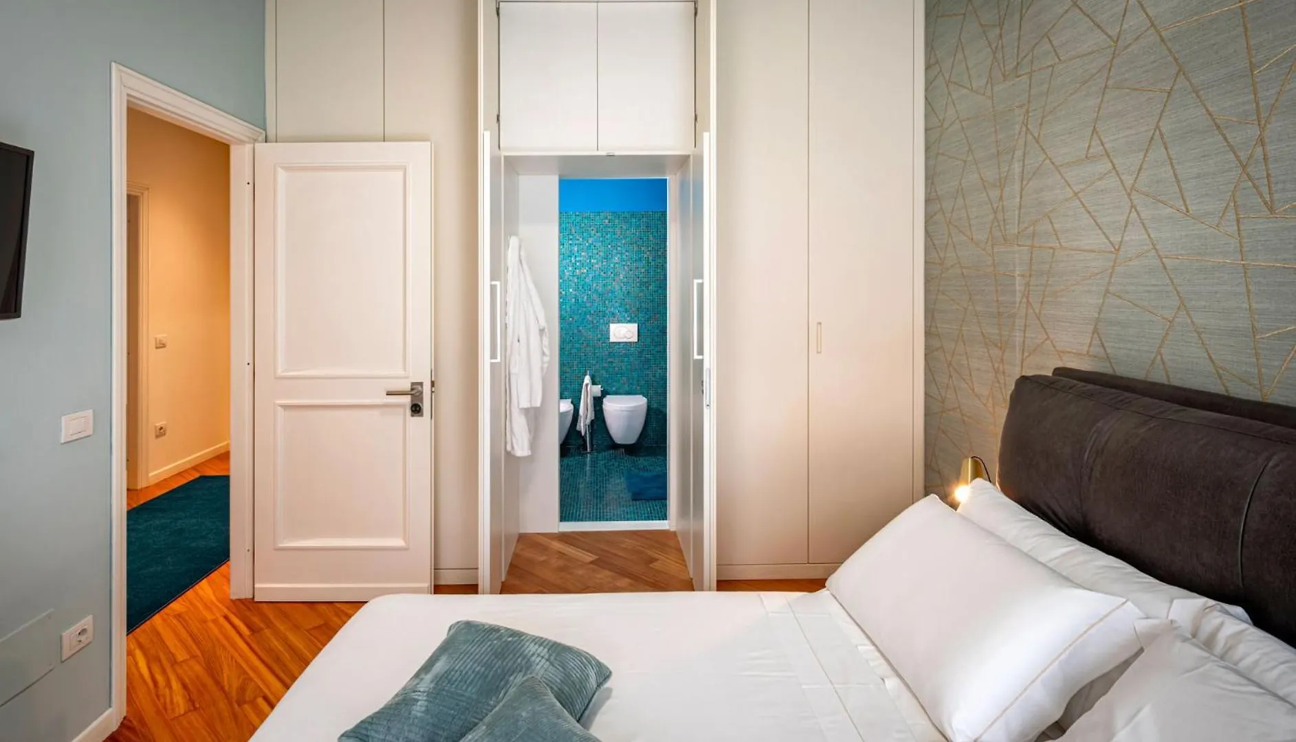 Sky Blue Rooms Bastia Umbra 0*,  Italy